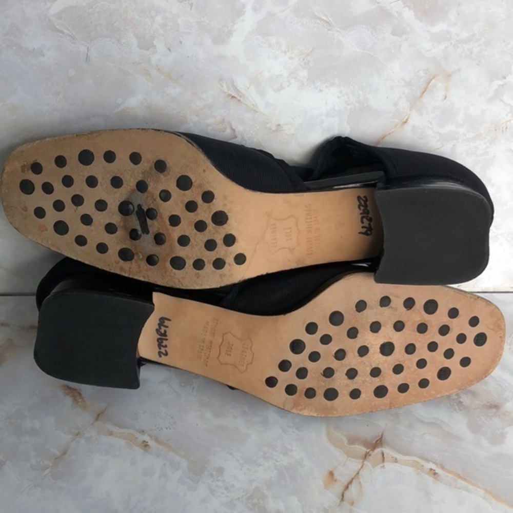 Stuart Weitzman Low Black Heel 7.5 B - image 6